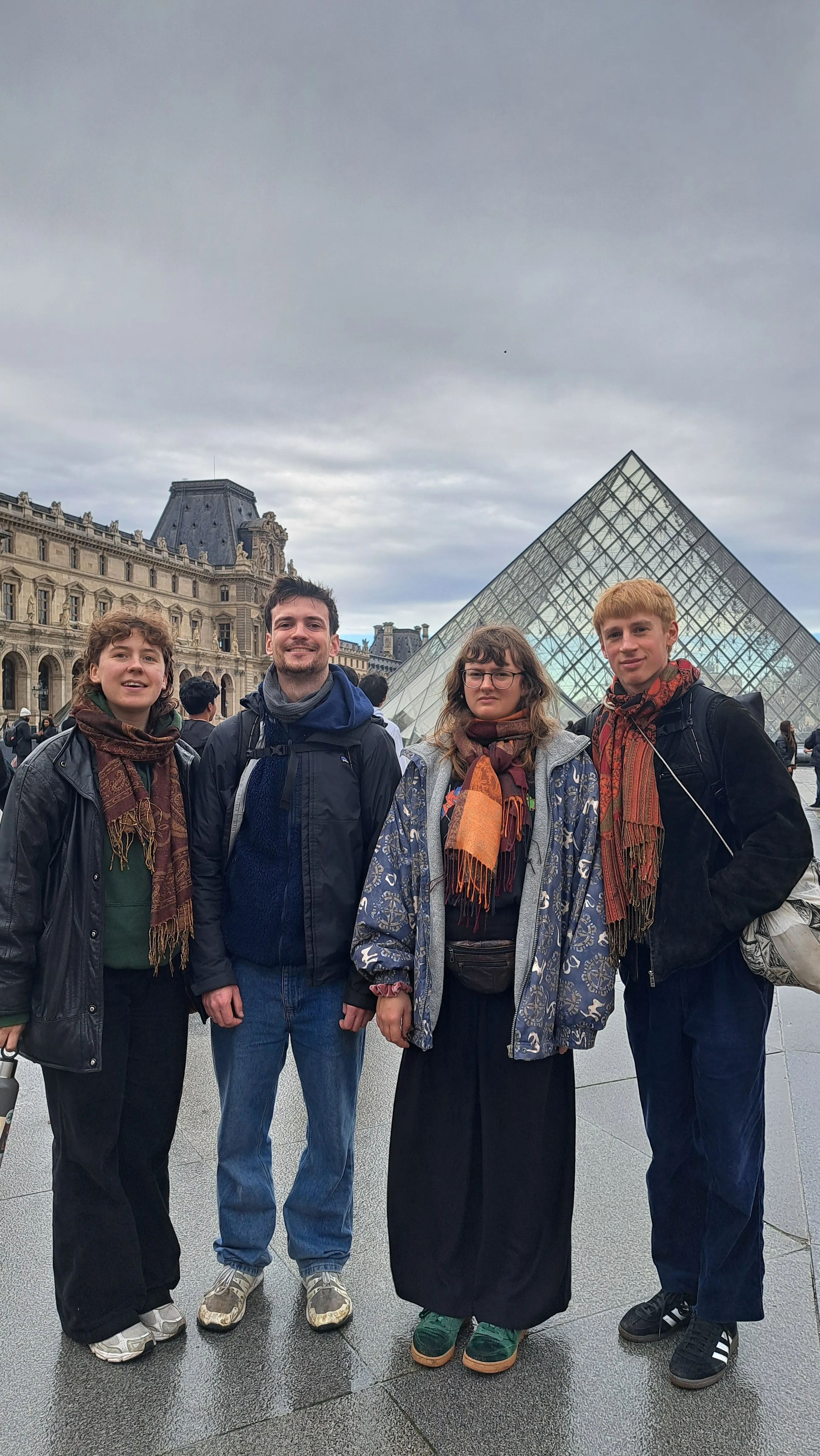 TRAPS members posing in front of the Louvre