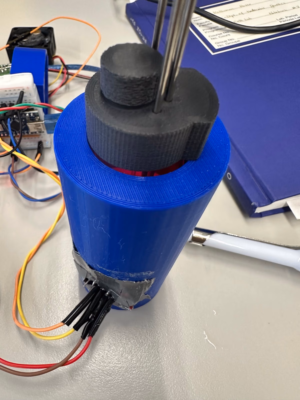 Vial inserted in the bioreactor