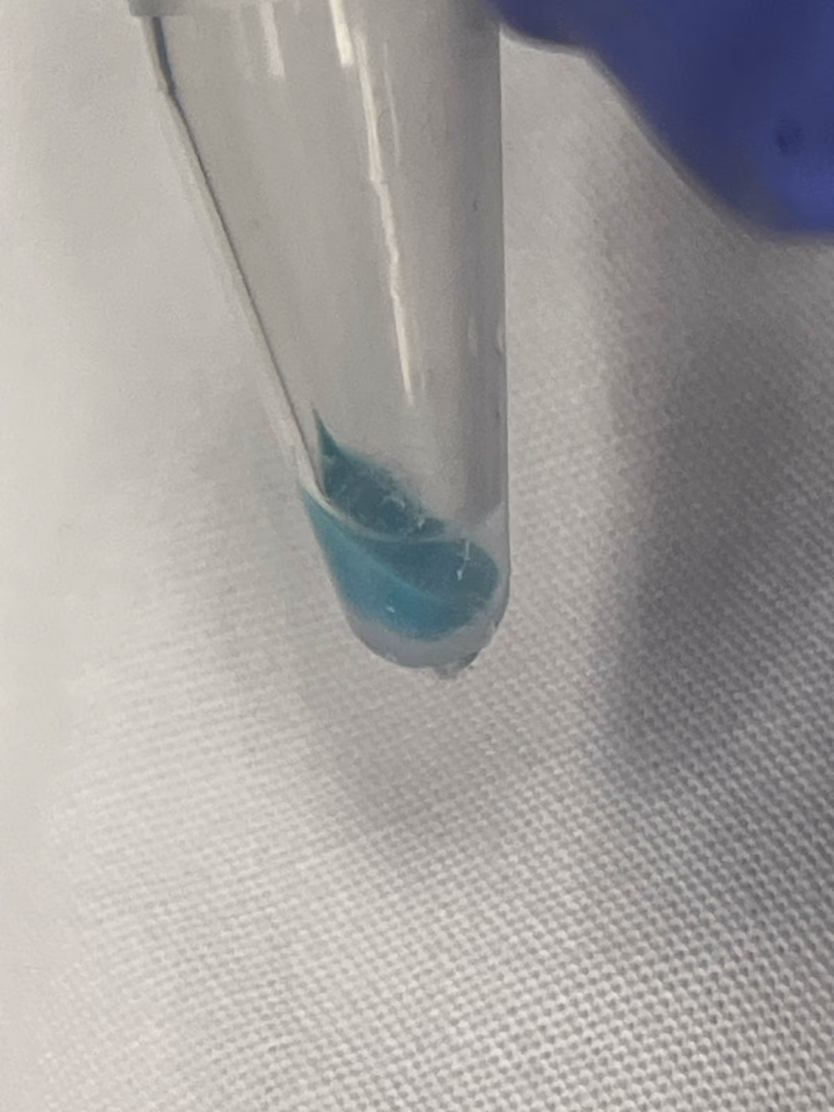 Copper phthalate in a tube
