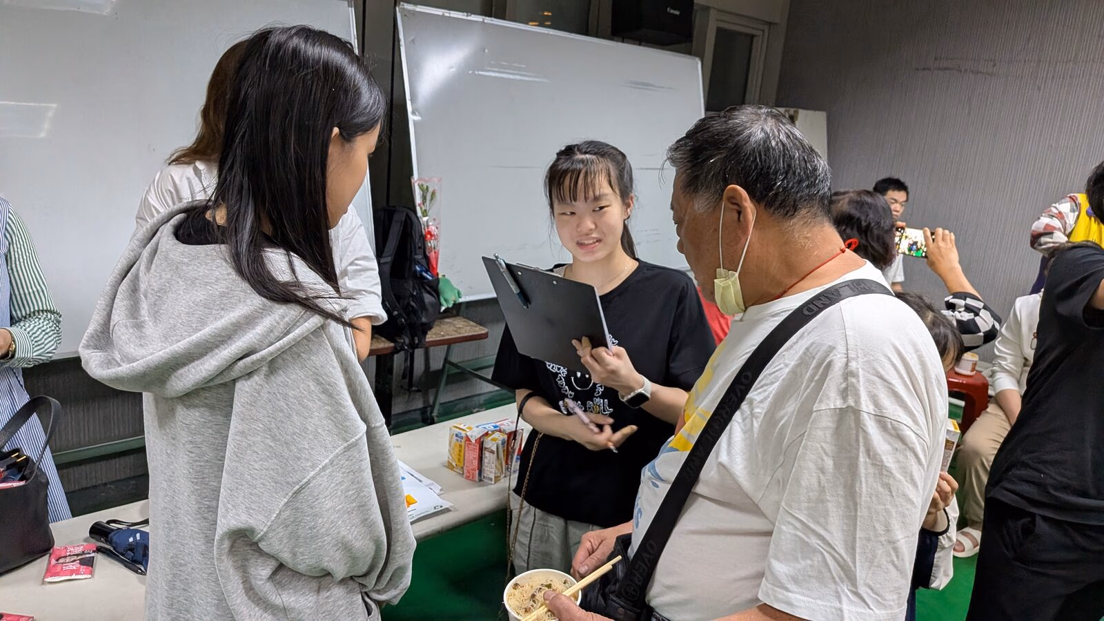 Mother's Day Outreach event photo 28